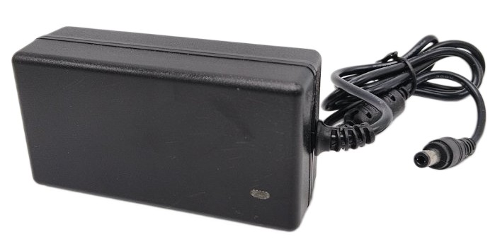 CP-PR-174 Napájecí zdroj 12 V / 3 A